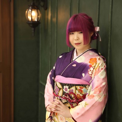 【浜松西店成人式】紫振袖の大人可愛い華やかコーデ