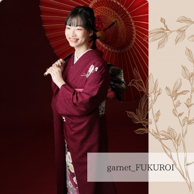 【成人】お持ち込みいただいた赤紫色の振袖がお似合い！【御前崎市】