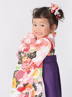 3歳女の子七五三袴 ガーネット袋井店